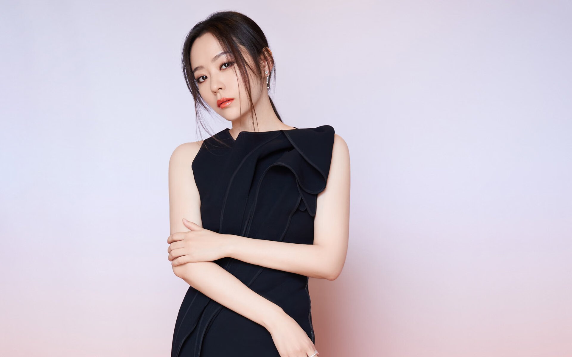 世俱杯官网-_绿军王者归来，连续三场胜利_，绿军三巨头哪年夺冠